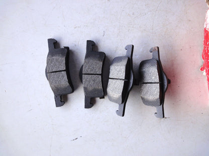 純正部品 03-06 ブレーキパッド フォード エクスペディション リンカーン ナビゲーター 3U2Z-2V200-AB BRAKE PAD Ford Expedition Lincoln Navigator