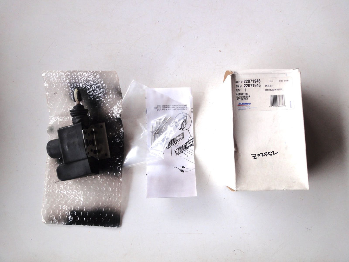 純正部品 92-00 フロント ドア ロック アクチュエーター 22071946 Front Lock Actuator キャデラック エスカレード シボレー サバーバン