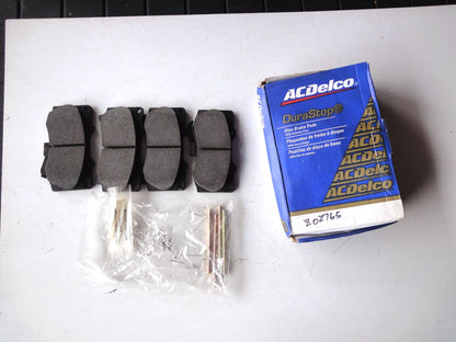 純正部品 06-10 ハマー H3 H3T ブレーキパッド 19157530 brake pad hummer