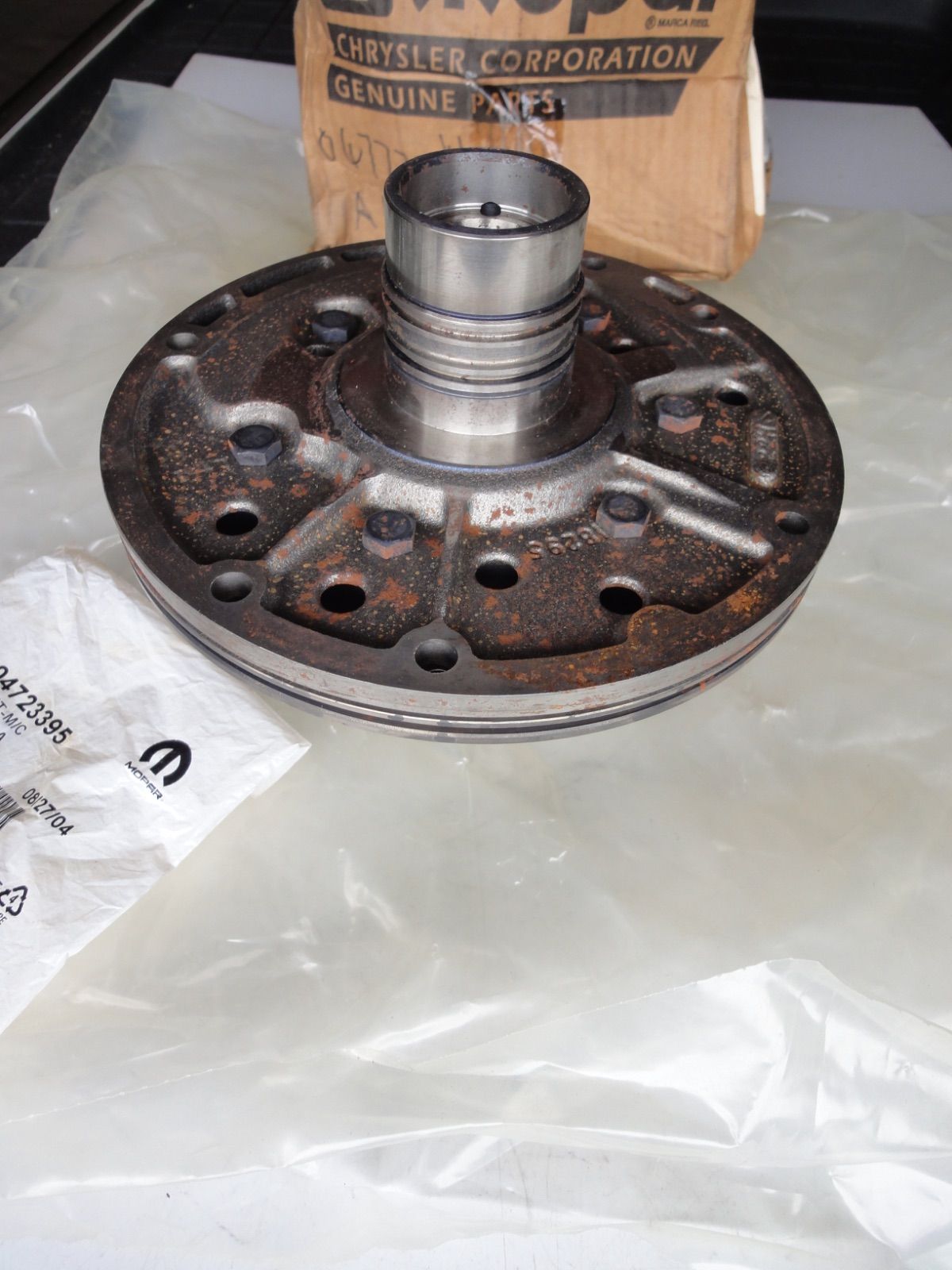 純正部品 32RH A904 (31RH) ジープ チェロキー ラングラー ダッジ ダコタ ワゴン RAM1500 4773241AA トランスミッション オイル ポンプ