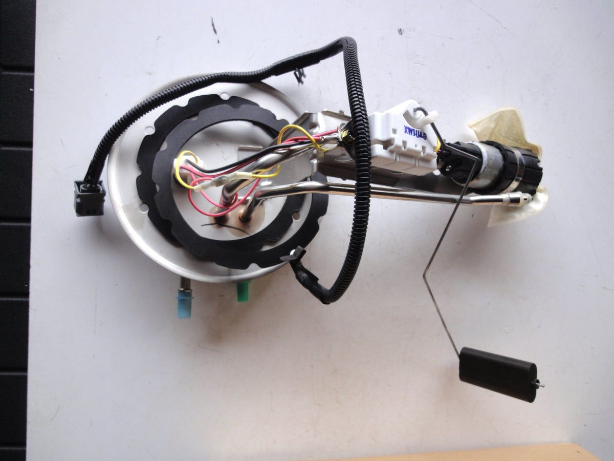 燃料ポンプ 1W1U-9H307-BF（2枚目）