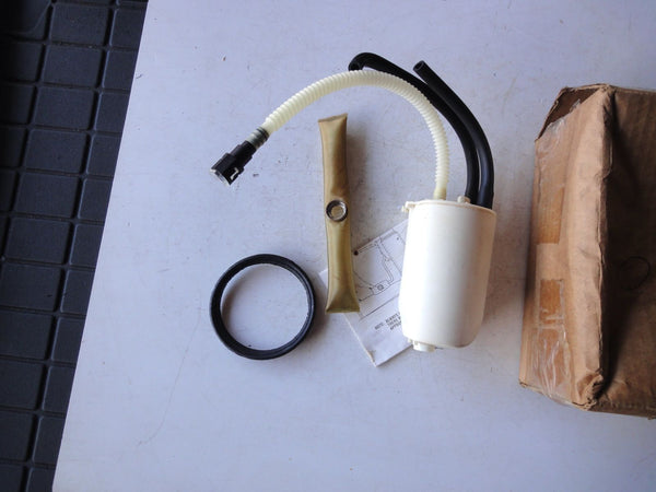 93-95 Pontiac Firebird Chevrolet Camaro 25160330 Fuel Pump Strainer