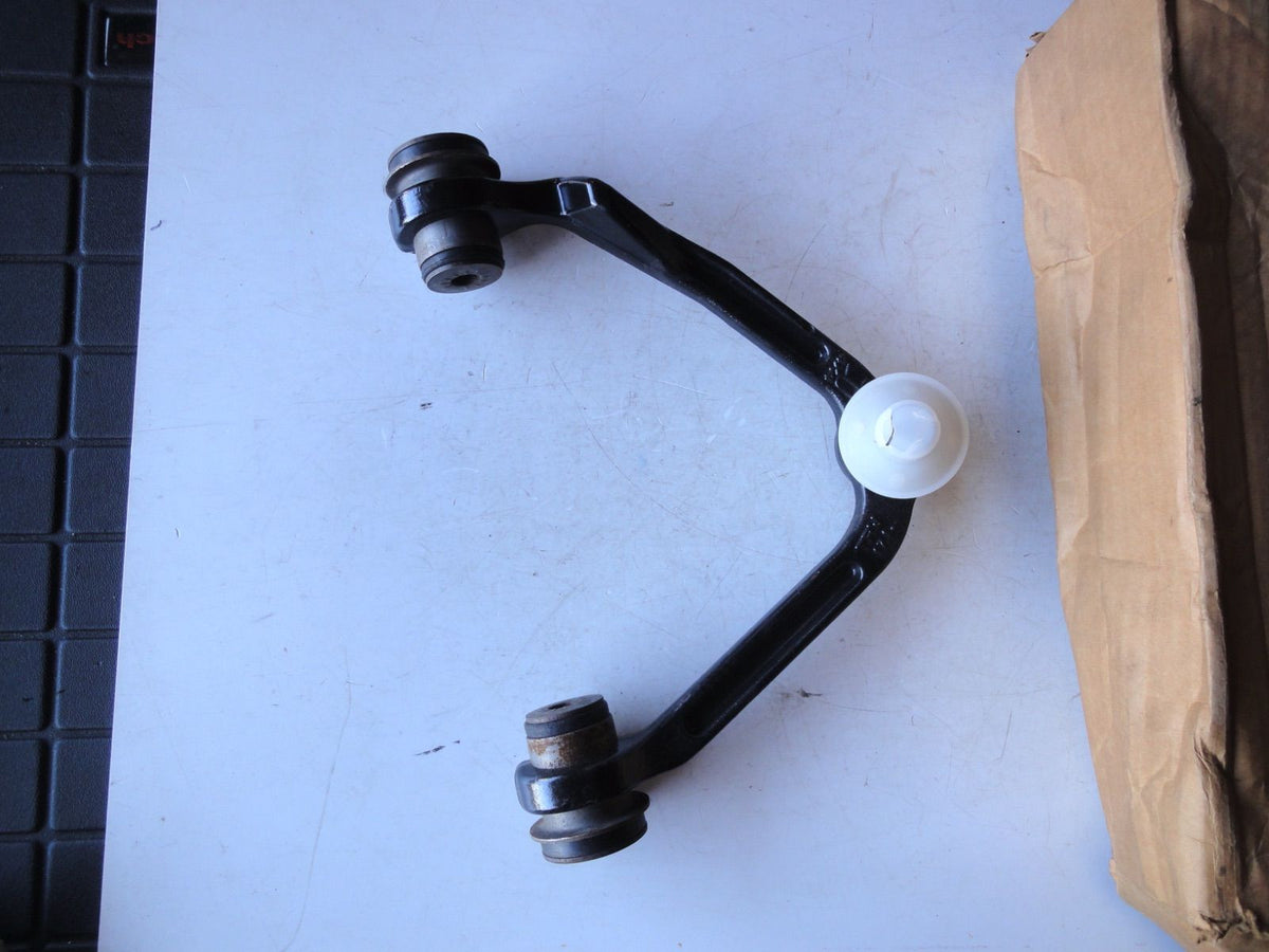 純正部品 F150 F250 FORD リンカーン ナビゲーター フォード エクスペディション 5L3Z-3084-C Suspension Control Arm Front Upper サスペンション フロント アッパー コントロール アーム