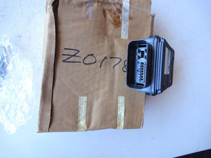 モジュール コントロール YL1Z-2C065-AA（4枚目）