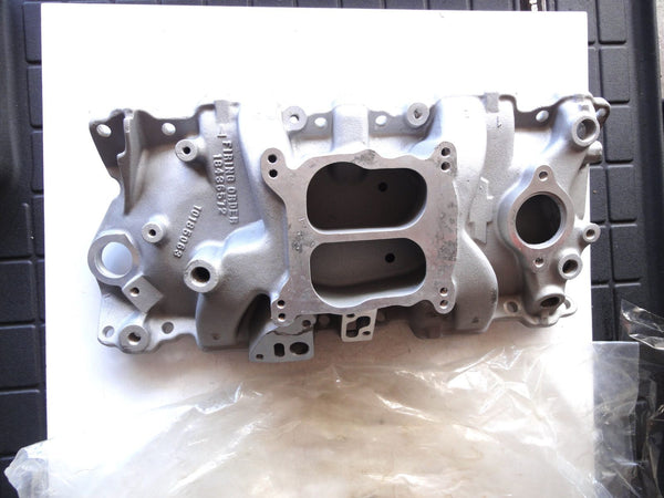 純正部品 ZZ4 コルベット C3 インテーク マニホールド カマロ シェベル クラシック ピックアップ CORVETTE C3 Camaro Chevelle CHEVROLET GMC Chevy Intake Manifolds 10185063