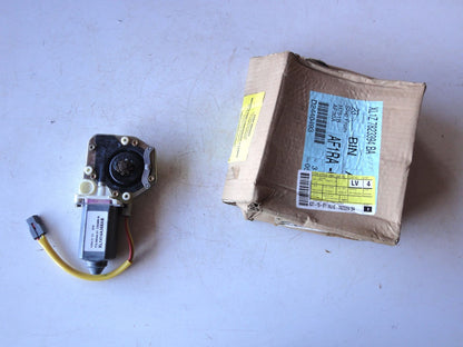 ウィンドウモーター 助手席側 XL1Z-7823394-BA（4枚目）