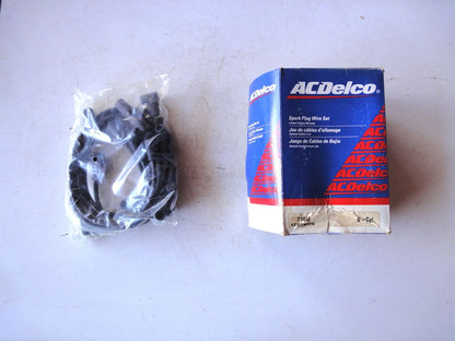 純正部品 92-95 シボレー GMC C1500 C2500 K1500 K2500 サバーバン スパークプラグワイヤーセット 12074076 Spark Plug Wire Set
