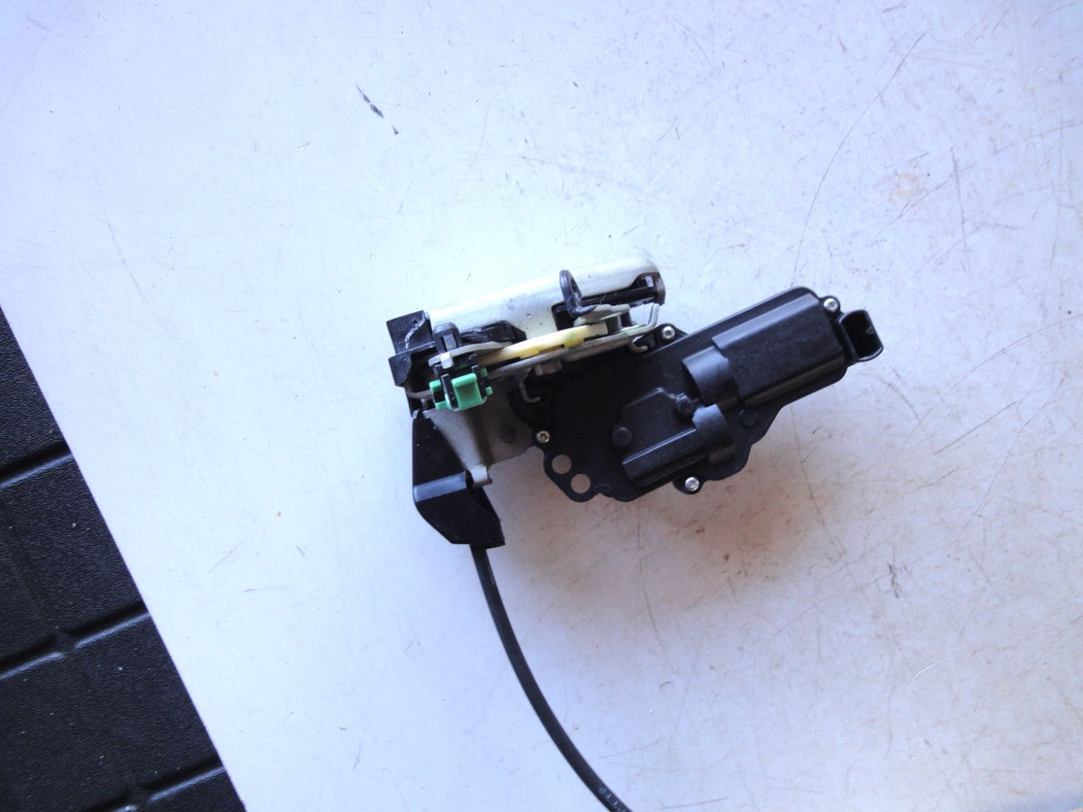 左 フロントドア ラッチロックアクチュエーター 6L1Z-78219A65-AA（5枚目）