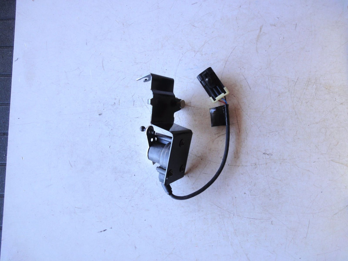 純正部品 89-99 キャデラック デビル セビル ドゥビル サスペンション レベル センサー 22175742 Suspension Position Sensor 電子制御サスペンション レベル 車高センサー