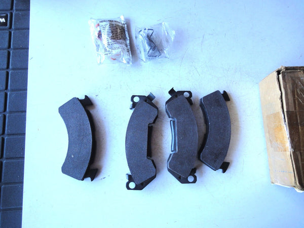 純正部品 94-96 シボレー インパラ カプリス 18024928 Brake pad ブレーキパッド Chevrolet Impala Caprice