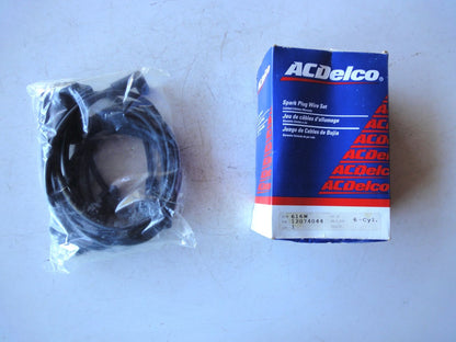 純正部品 86-91 シボレー アストロ GMC サファリ 12074044 スパークプラグワイヤーセット Spark Plug Wire Set Chevrolet Astro GMC Safari