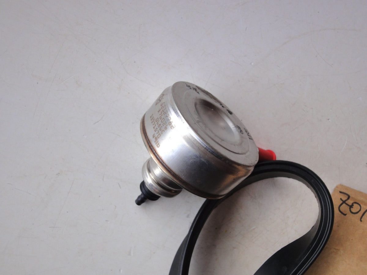 燃料フィルター 燃料噴射圧力レギュレーター レギュレータFuel 自然吸気用 5012351AA（3枚目）