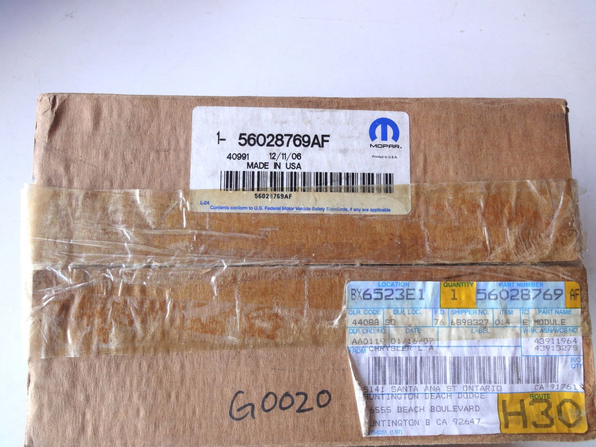 エンジン コンピューター モジュール 56028769AF（6枚目）