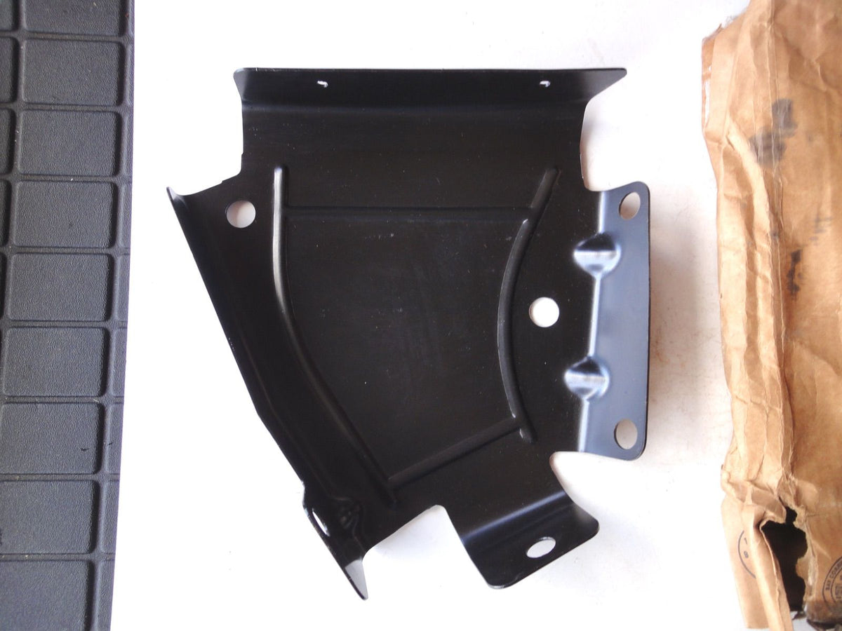 純正部品 03-09 左 ハマー H2 HUMMER リア バンパー サイド ブラケット Rear bumper side bracket LH 12335669