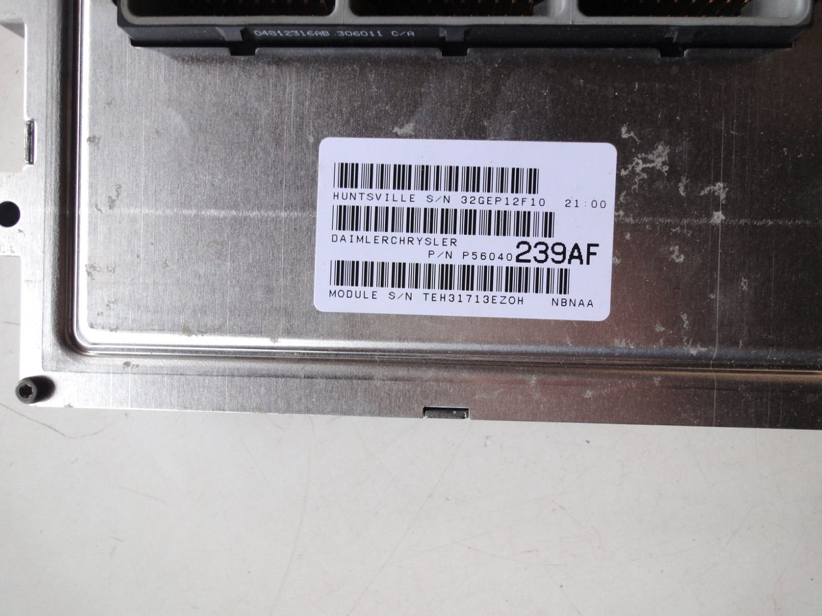 エンジン コンピューター モジュール 56040239AF（2枚目）