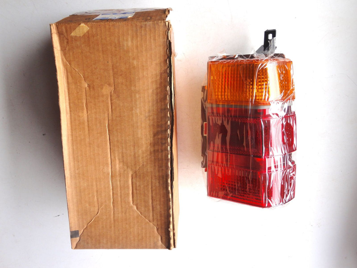 純正部品 左右セット シボレー テールランプ 16502984 16502983 5973217 5913218 Chevrolet GMC tail lamp