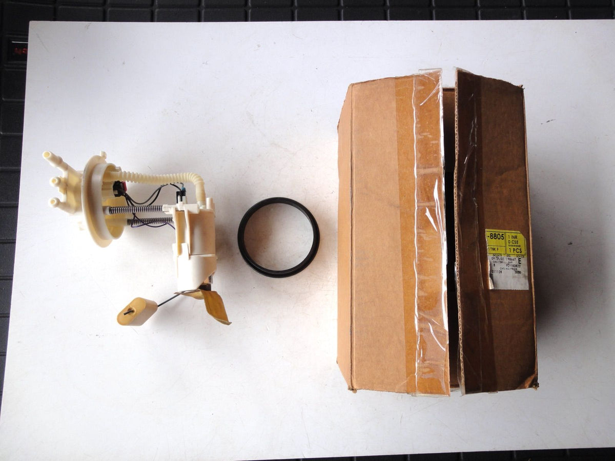 純正部品 00-01 GMC ユーコン シボレー サバーバン 25318805 Fuel Pump 燃料 ポンプ GMC Yukon Chevrolet Suburban
