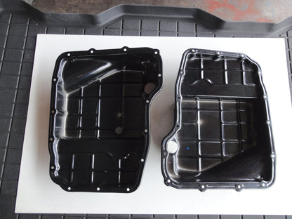 純正部品 2個 99-09 45RFE 545RFE JEEP CHRYSLER DODGE ジープ リバティ ラングラー グランドチェロキー コマンダー トランスミッション オイル パン 5013681AA Transmission Oil Pan