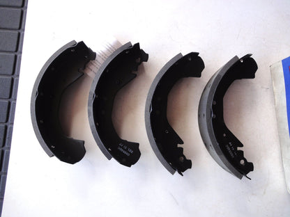 純正部品 88-00 シボレー ブレイザー C1500 C2500 C3500 C3500HD 18030062 brake shoe ブレ（3枚目）