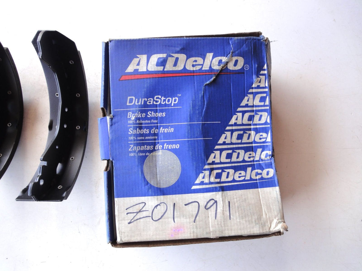 純正部品 88-00 シボレー ブレイザー C1500 C2500 C3500 C3500HD 18030062 brake shoe ブレ（5枚目）