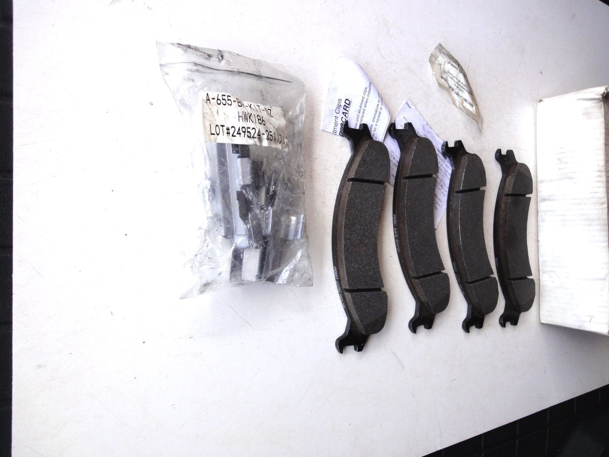 純正部品 98-03 ダッジ RAM2500 RAM3500 B2500 B3500 ダッジ Dodge 88916882 brake pa（2枚目）