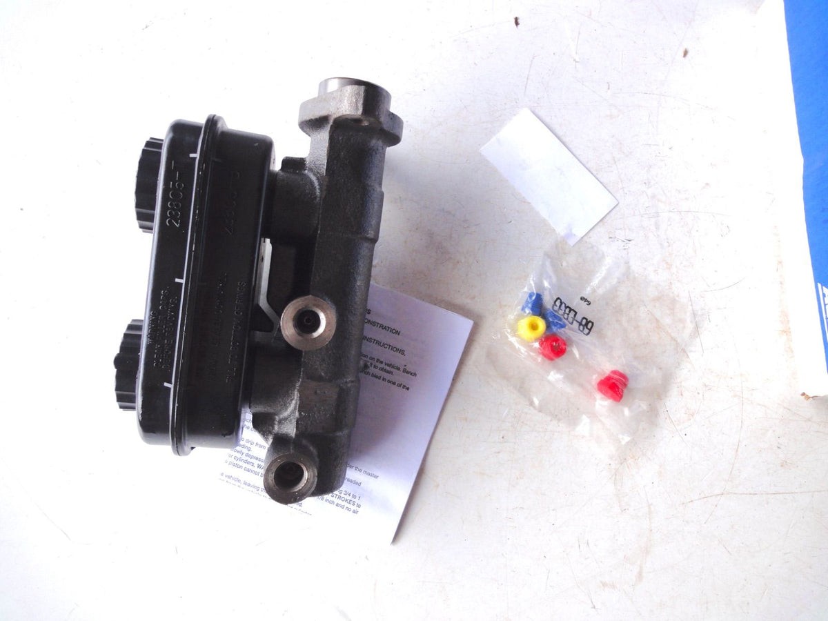 純正部品 90-97 B150 B250 B350 B1500 B2500 B3500 18030714 Brake Master Cyli（3枚目）