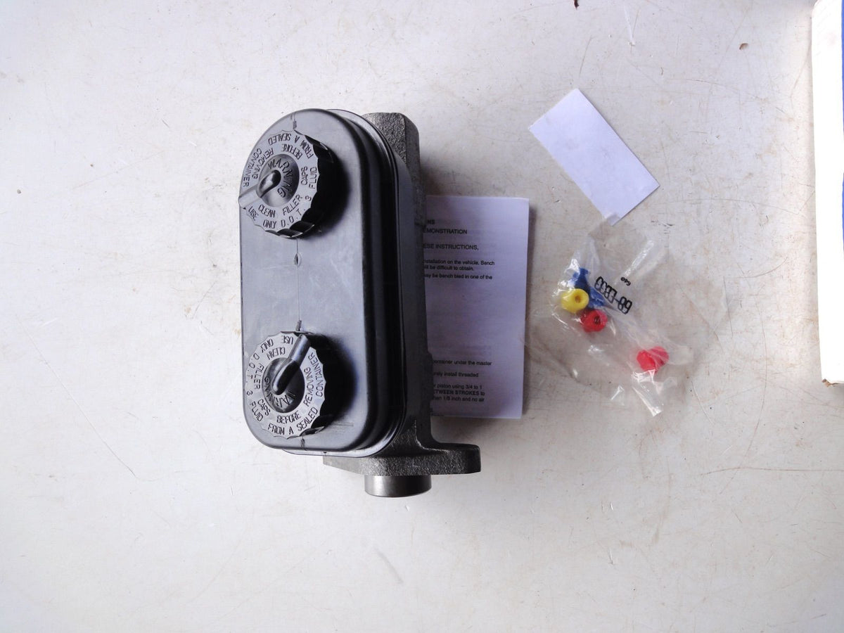 純正部品 90-97 B150 B250 B350 B1500 B2500 B3500 18030714 Brake Master Cyli（5枚目）