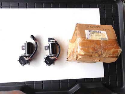 純正部品 2個 03-10 ハマー H2 H3 H3T GMC ユーコン XL シエラ タホ サバーバン シボレー シルバラード トランスフ（2枚目）