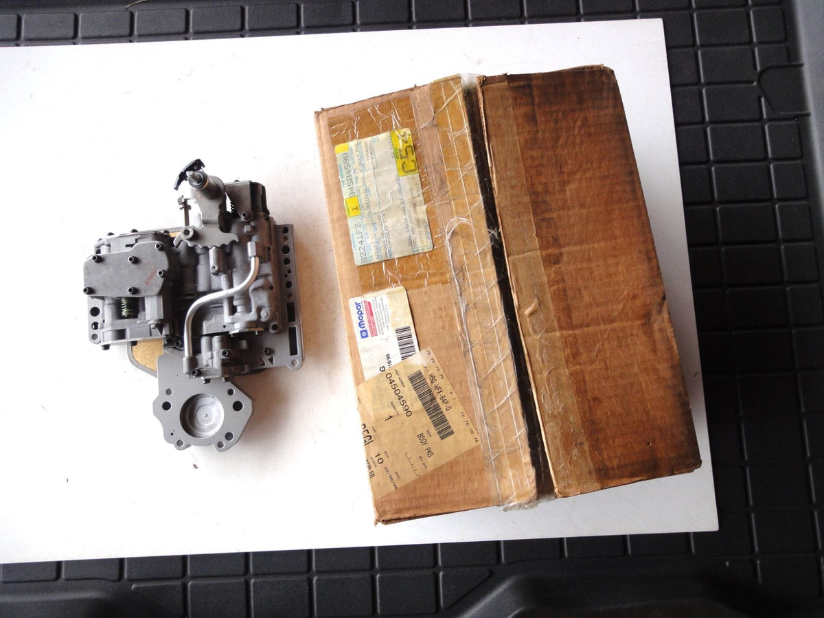 純正部品 TF8 A727 TF6 A904 トランスミッション バルブ ボディ 4504590 Transmission Valve Bo（5枚目）