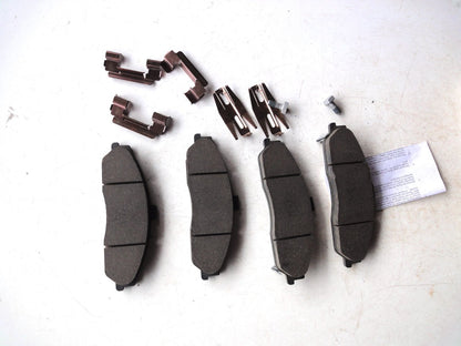 純正部品 97-03 シボレー コルベット 12530681 Front brake pad フロント ブレーキ パッド Chevrolet Corvette