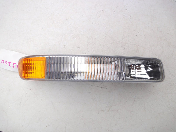 純正部品 99-07 右 GMC シエラ パーキング ターンシグナル ランプ ライト ウインカー パークシグナル 16525200 GMC Sierra Parking Turn Signal Lamp Light RH