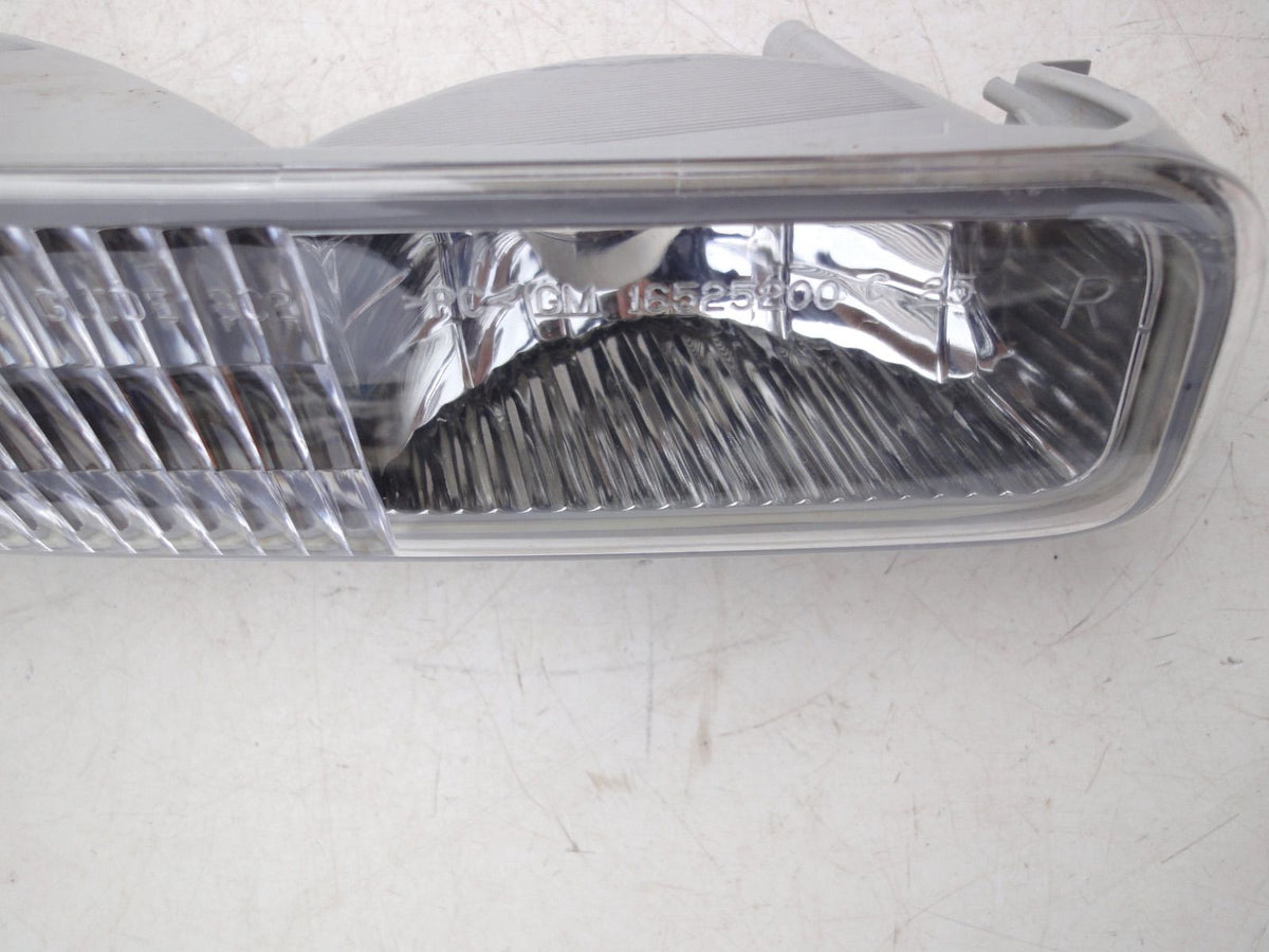 純正部品 99-07 右 GMC シエラ パーキング ターンシグナル ランプ ライト ウインカー パークシグナル 16525200 GMC （3枚目）
