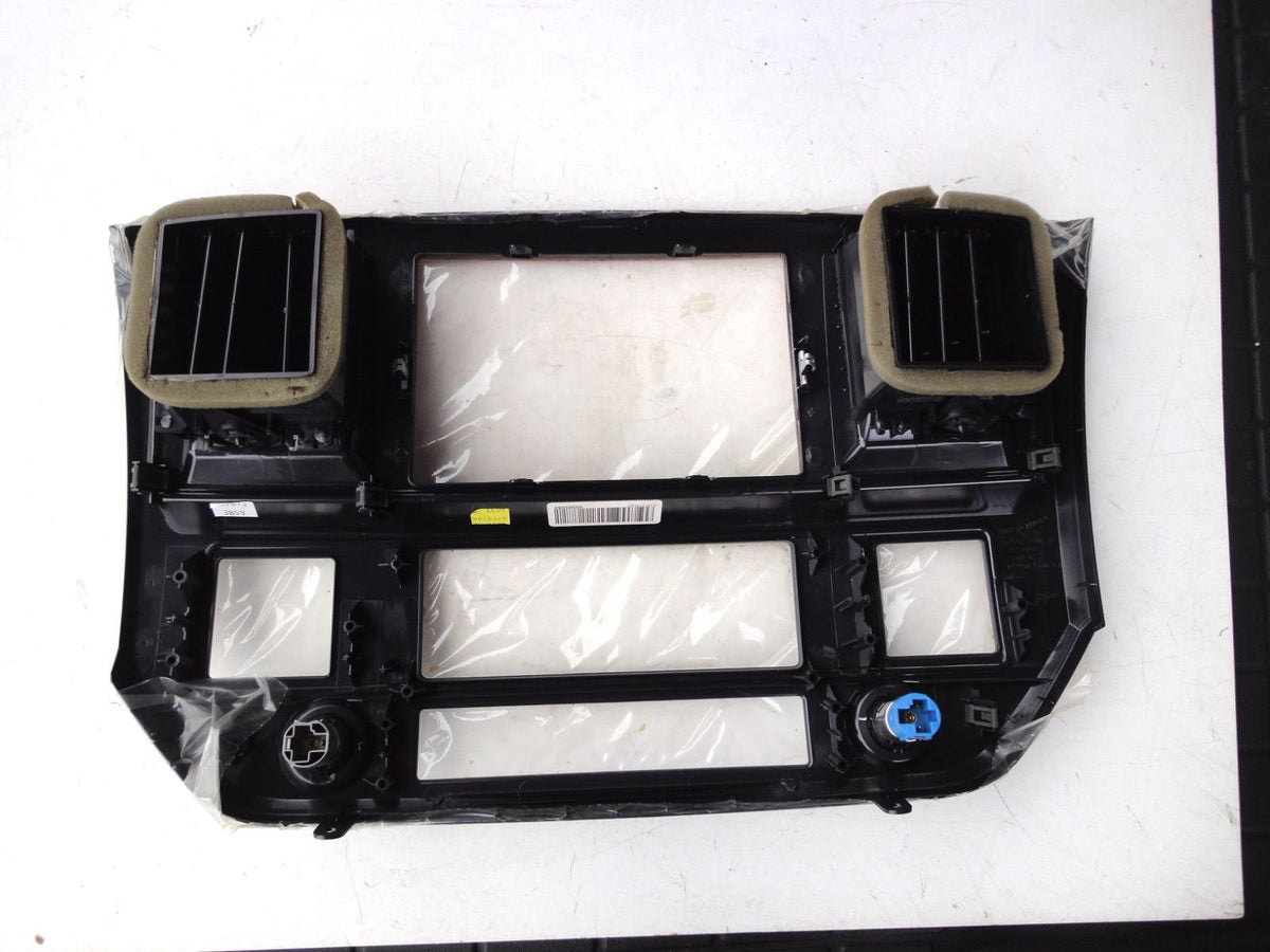 純正部品 06-07 センター インストルメント パネル ベゼル ダッジ RAM1500 RAM2500 RAM3500 Dodge 5JZ（2枚目）