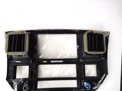 純正部品 06-07 センター インストルメント パネル ベゼル ダッジ RAM1500 RAM2500 RAM3500 Dodge 5JZ（3枚目）