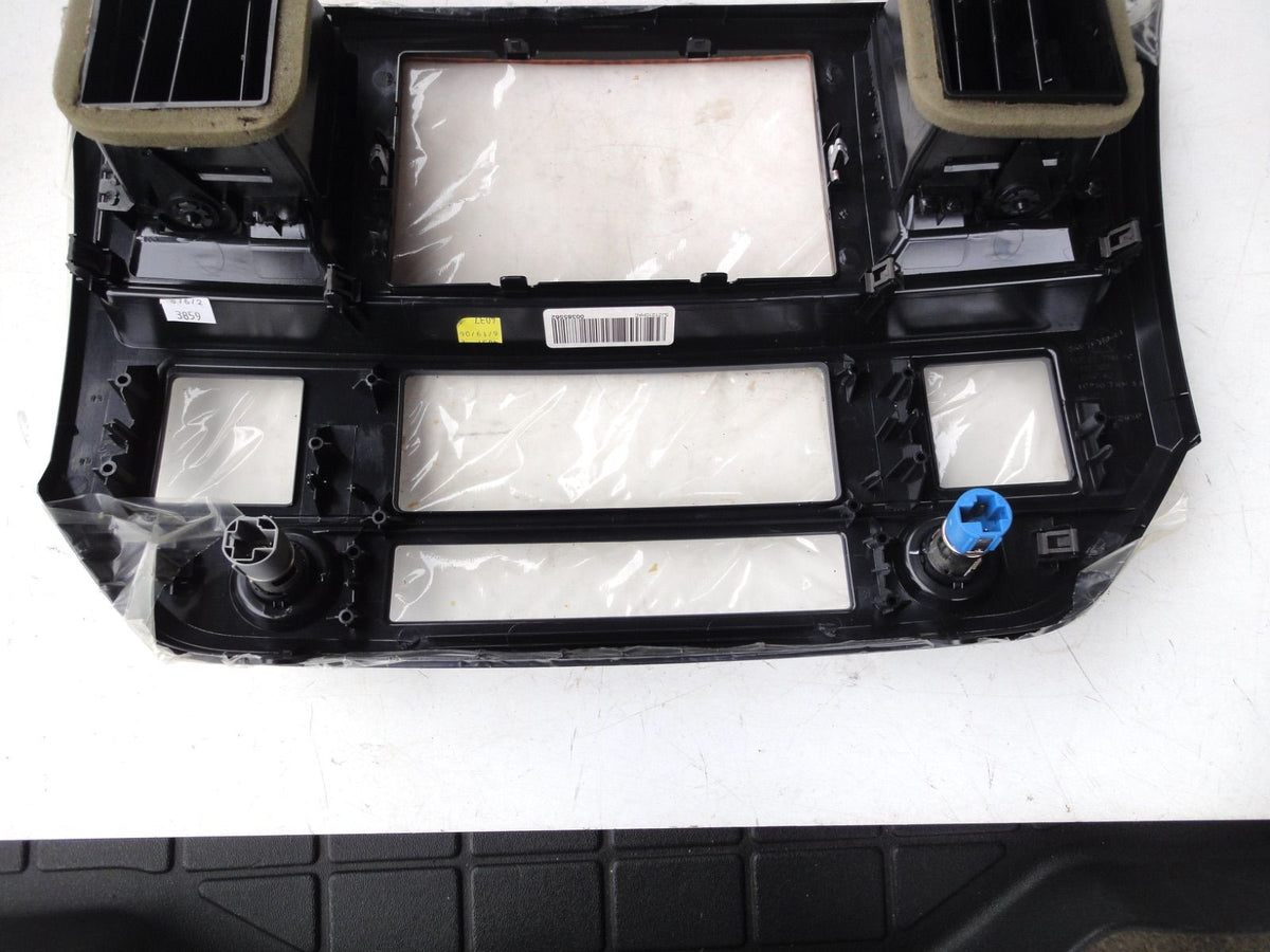 純正部品 06-07 センター インストルメント パネル ベゼル ダッジ RAM1500 RAM2500 RAM3500 Dodge 5JZ（4枚目）