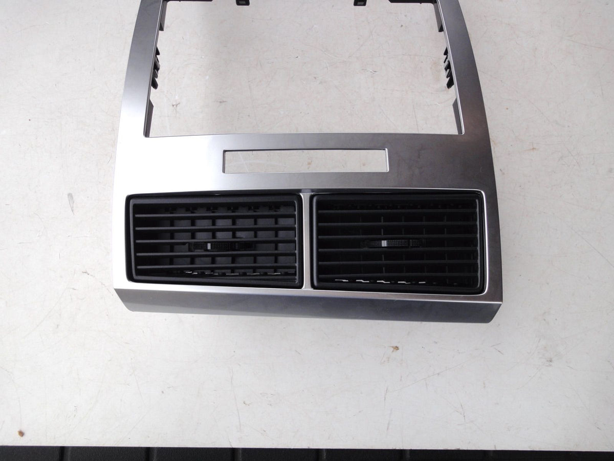 純正部品 06-07 ダッジ チャージャー マグナム インストルメント パネル ベゼル 1CB331ZBAA dodge Panel Bez（3枚目）
