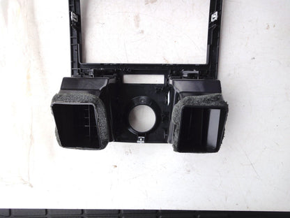 純正部品 05-06 クライスラー Chrysler 300 0WX57DX9AA インストルメント パネル ベゼル Instrument （5枚目）