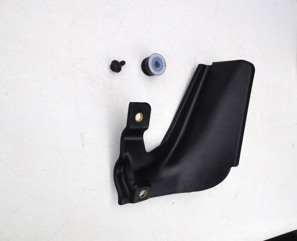 純正部品 05 ジープ グランドチェロキー トランスミッション ウォーターシールド スプラッシュガード Water Shield Splas（3枚目）