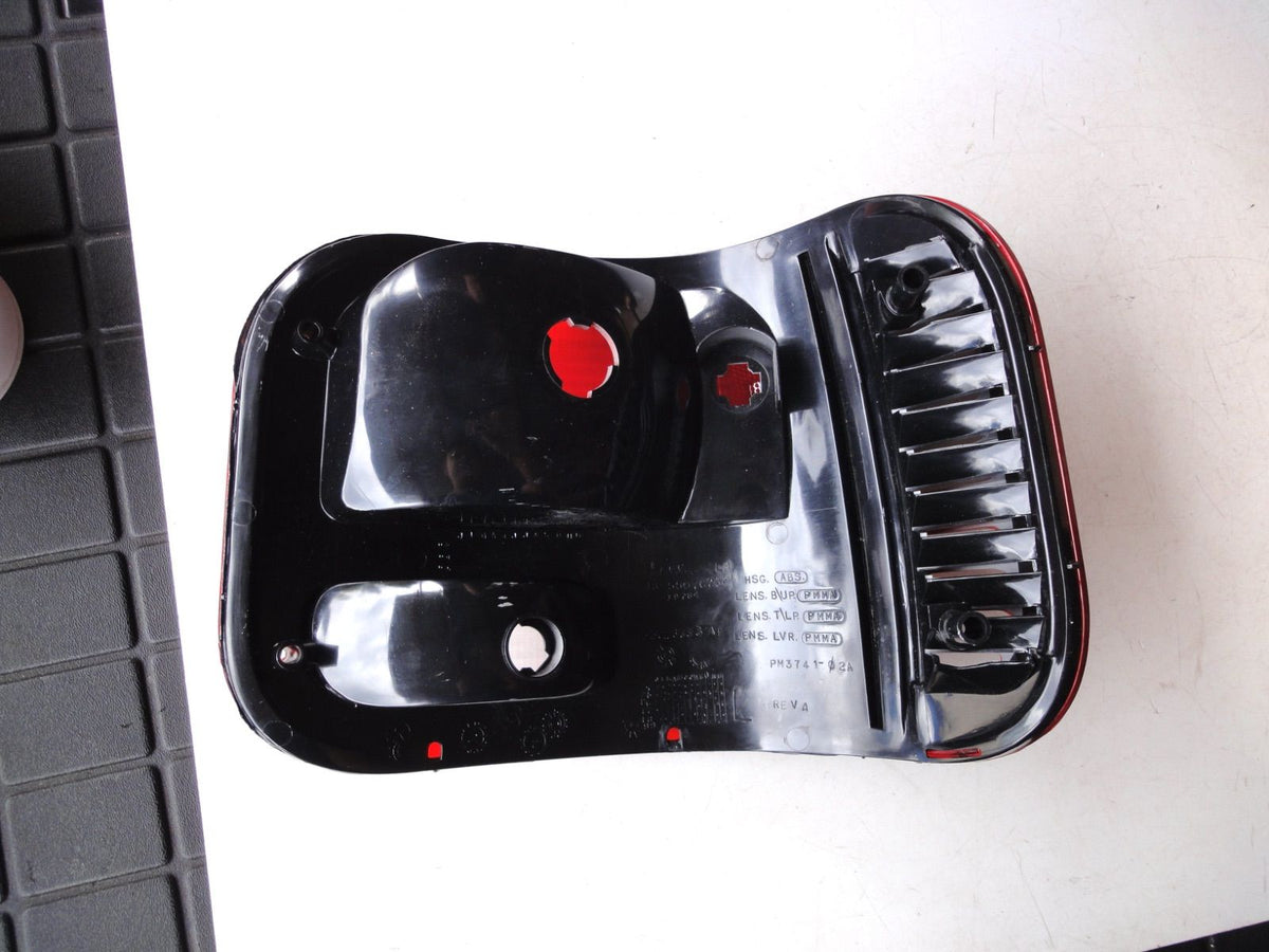 純正部品 97-03 左 ダッジ ラム ワゴン バン ストップ バックアップ テールランプ テールライト Ram1500 Ram2500 R（5枚目）