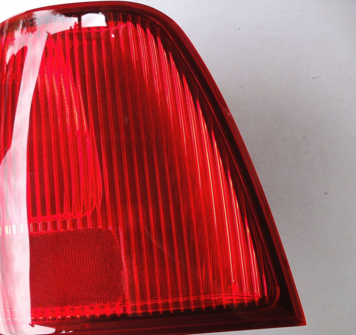 純正部品 03-06 右 リンカーン ナビゲーター テールランプ ライト 2L7X-13B504-A RH TAIL LAMP LIGHT （3枚目）