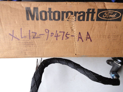 純正部品 99-02 リンカーン ナビゲーター 排気ガスバルブ XL1Z-9D475-AA EGR バルブ チューブ ホース VALVE T（10枚目）