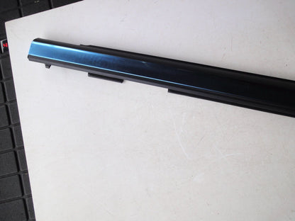 純正部品 06 リンカーン ナビゲーター ドアガラス ウェザーストリップ 6L7Z-7821452-A Door Glass Weather（2枚目）