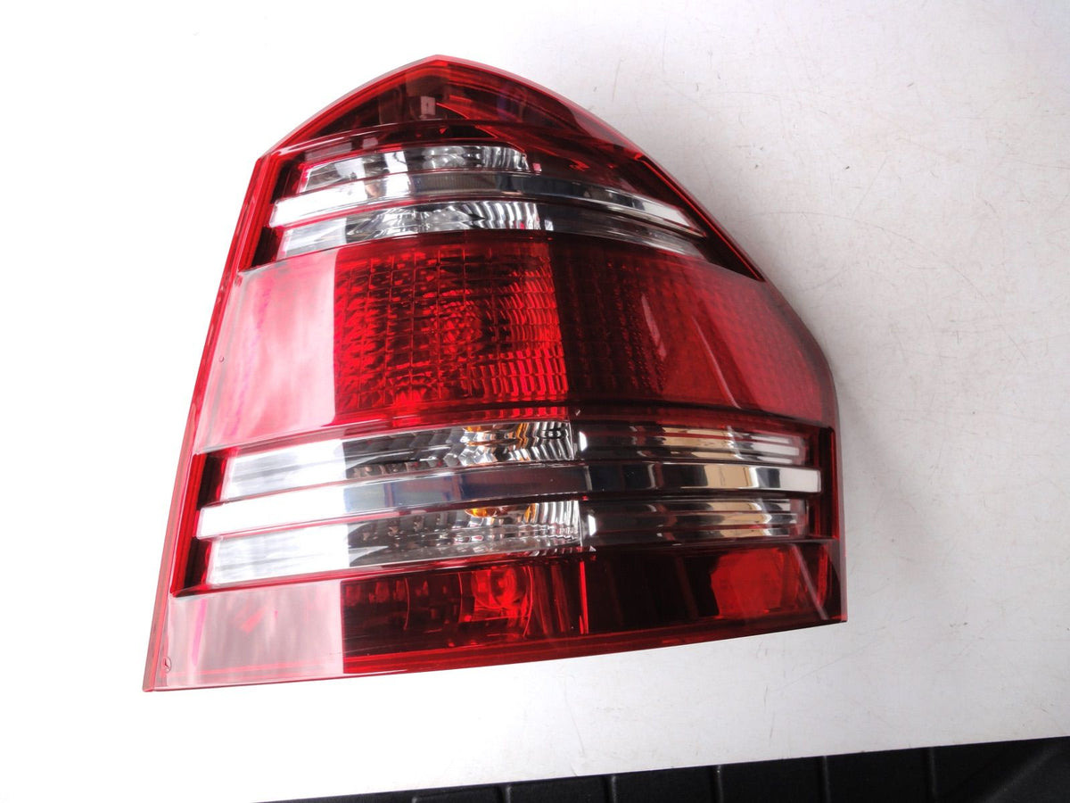 純正部品 X164 ベンツ GL クラス テールライト メルセデス・ベンツ 1648200564 1648200664 BENZ TAIL （9枚目）