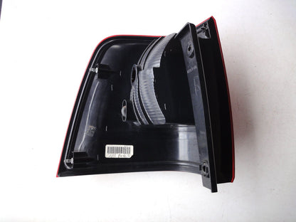 純正部品 03-06 フォード エクスペディション テールランプ 2L1Z-13404-AB リンカーン ナビゲーター Ford Exped（4枚目）