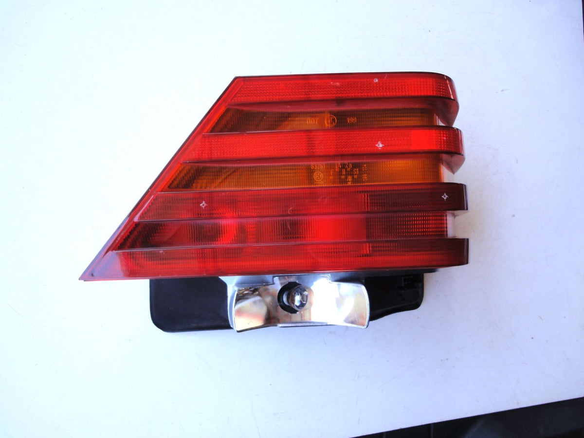 純正部品 右 メルセデス ベンツ W140 1408203464 テールランプ ライト TAIL LAMP LIGHT Mercedes-B（2枚目）
