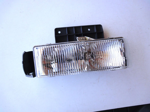 純正部品 95-05 右 シボレー アストロ GMC サファリ フロント ヘッドライト ランプ ブラケット付き Chevrolet Astro GMC Safari 15032382 10010174 HEADLIGHT RH ヘッド ランプ ライト