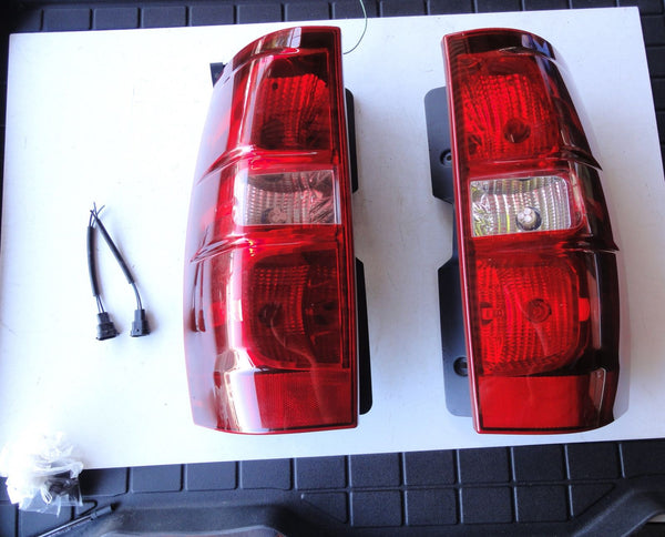 左右セット 08 サバーバン テール ランプ ライト suburban tail lamp light シボレー
