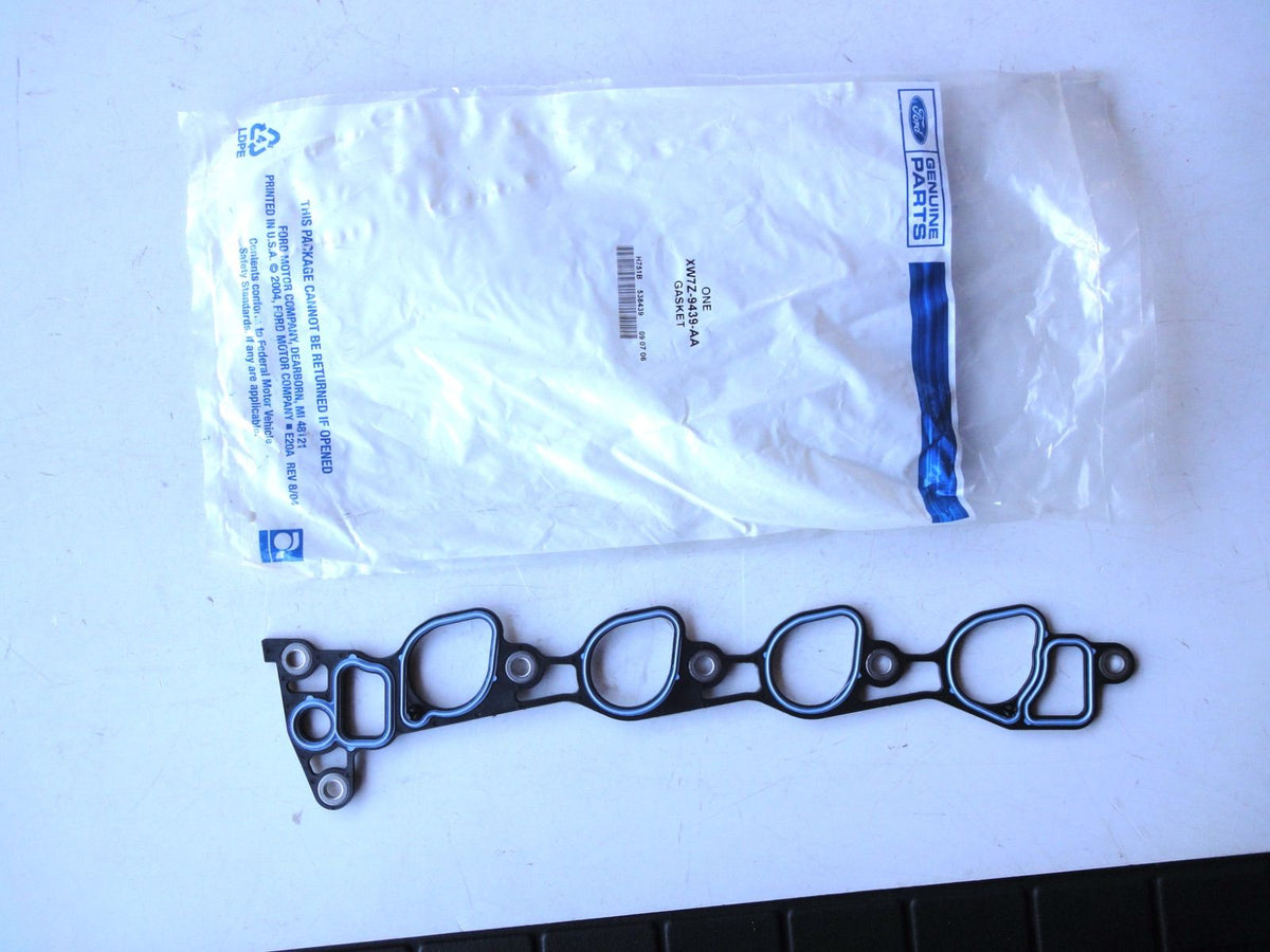 純正部品 フォード クラウンビクトリア E150 E250 E350 スーパーデューティ F150 4.6L 5.4L エンジン インテーク（3枚目）