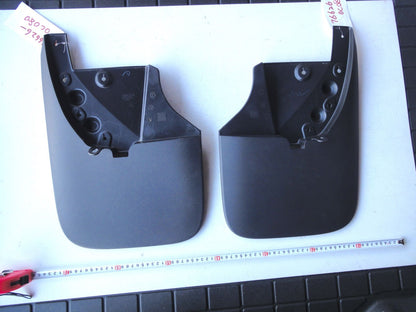 13-17 左右セット トヨタ タンドラ リアマッドガード 76625-0C080 76626-0C080 Rear Mudguard Toyota Tundr