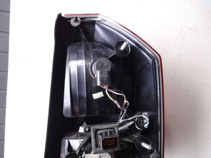 純正部品 05-07 クライスラー 300 300C テール ランプ ライト 4805851AC Chrysler 300 300C Tai（4枚目）